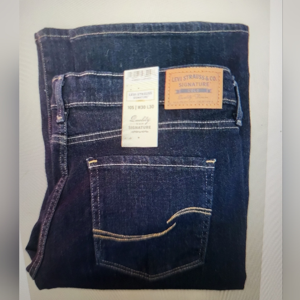 Levi Strauss Signature Mid Rise Bootcut Jeans, Size 10S NWT